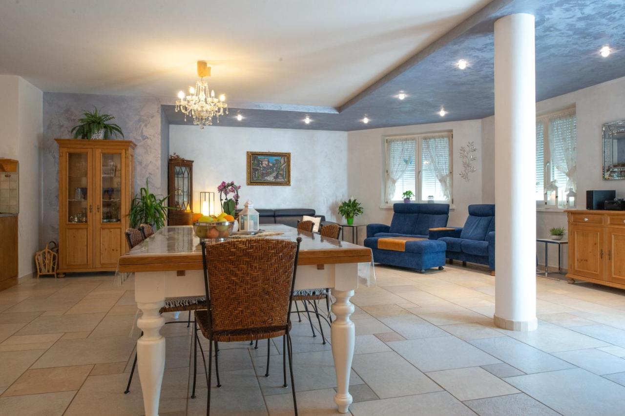 Villa Miriam レーヴィコ・テルメ エクステリア 写真