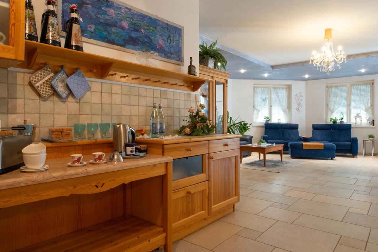 Villa Miriam レーヴィコ・テルメ エクステリア 写真