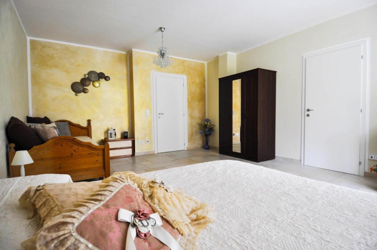 Villa Miriam レーヴィコ・テルメ エクステリア 写真